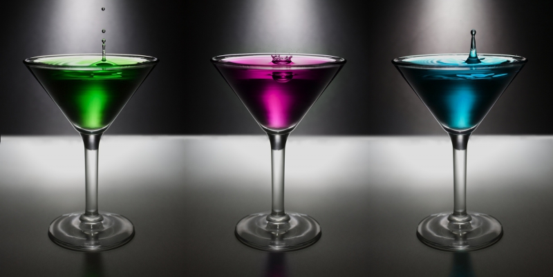 boite-nuit-MONTMEYAN-min_water-drop-glass-bar-celebration-green-832603-pxhere.com